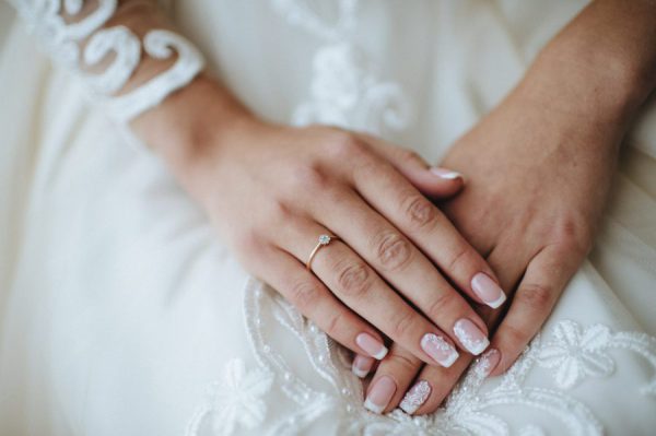 دیزاین ناخن مناسب برای عروس چگونه باید باشد ؟